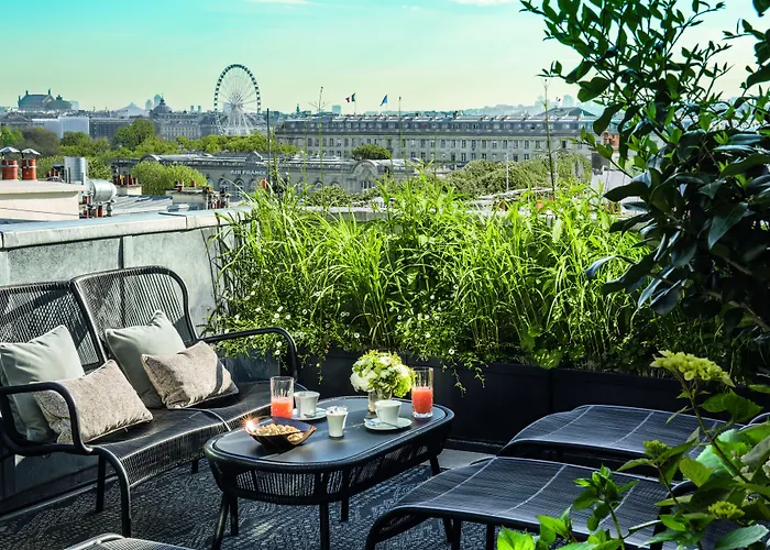 Le Narcisse Blanc Hotel Paris