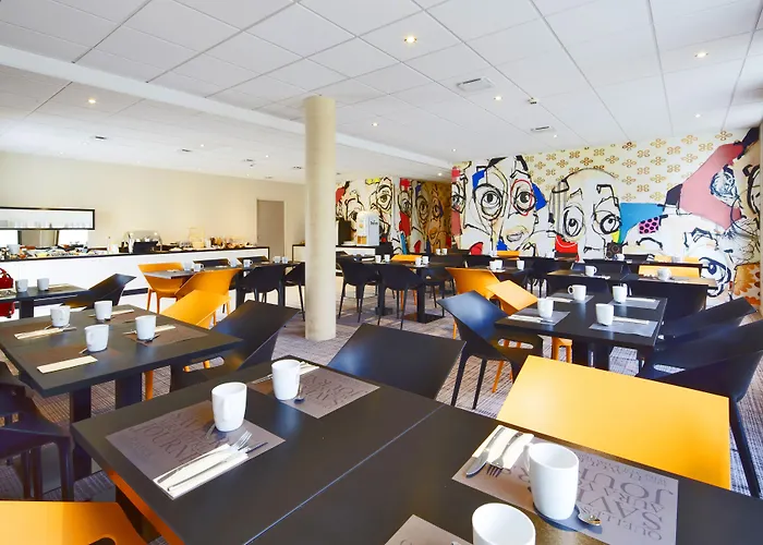 Ancy-le-Franc Hotels