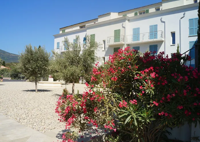 Aparthotel Adonis Macinaggio