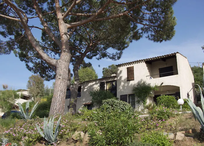 Hotel Domaine de Saint Pierre à Cargèse