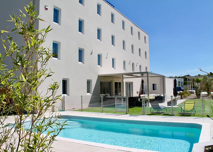 Brit Hotel Martigues Nord