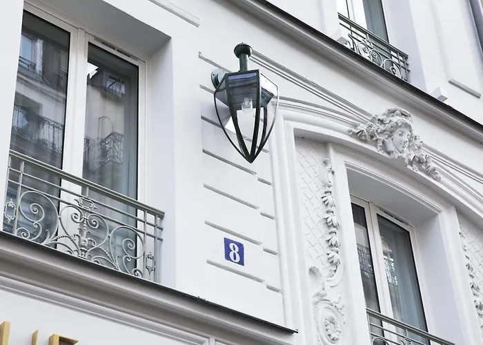 Maison Breguet Paris 5 estrelas