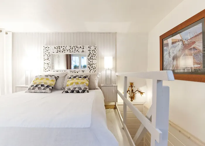 Mhl - Maison Hotel Lyon