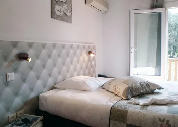 Hotel Les Ambres Roussillon en Isere