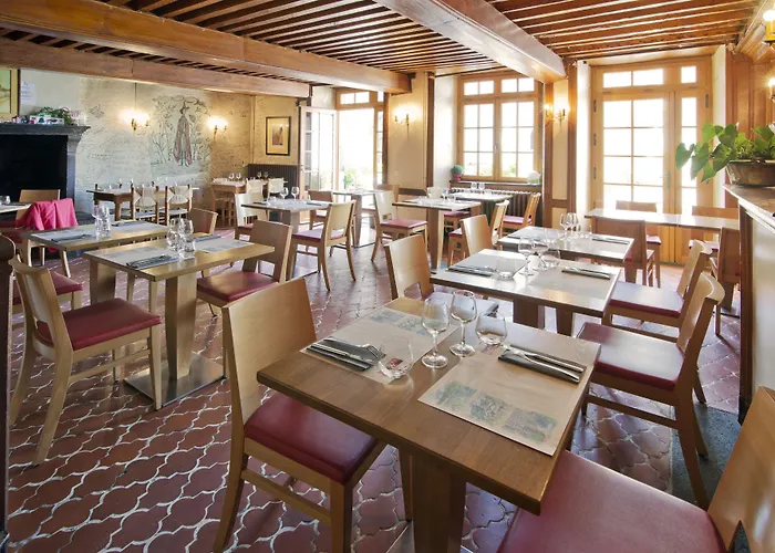 Auberge Le Cantou - Hôtel Roche Orcival
