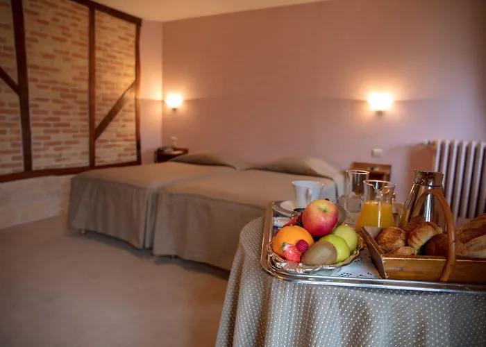 Hotel La Chaumière à Aubigny-sur-Nère