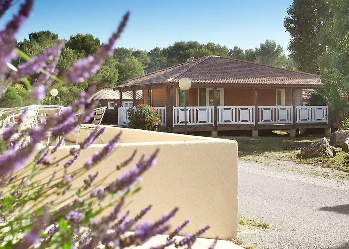 Hôtels à Carnoux-en-Provence