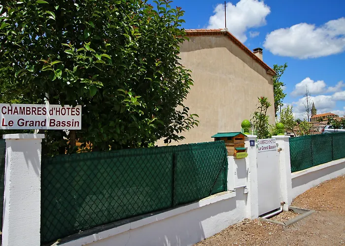 Le Grand Bassin, B&B autonome, au bord du canal du Midi Castelnaudary