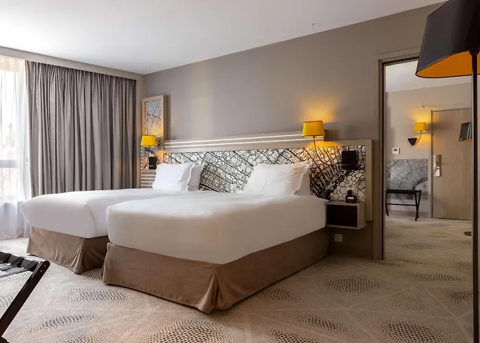 Massy (Essonne) Hotels