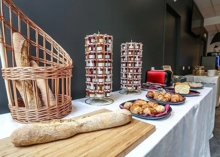 Arena Hotel La Defense Nanterre