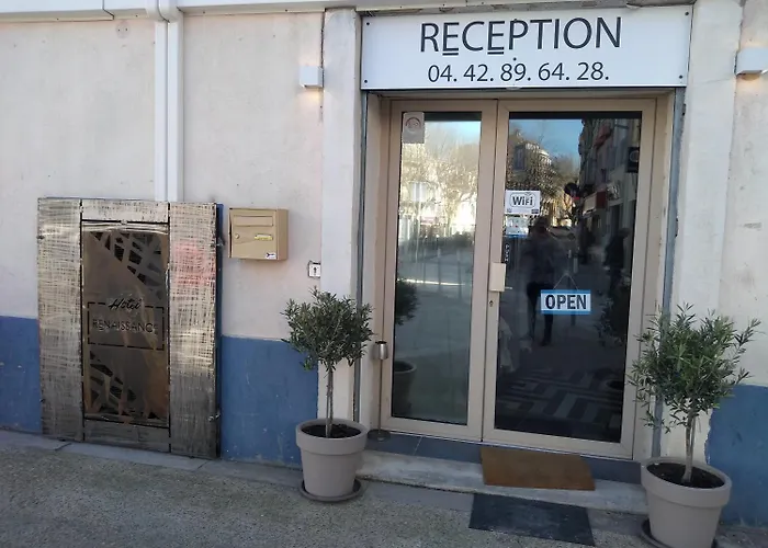 Hotel renaissance martigues