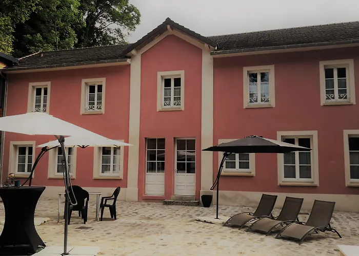 Les 7 Sources Hotel LʼIsle-Adam