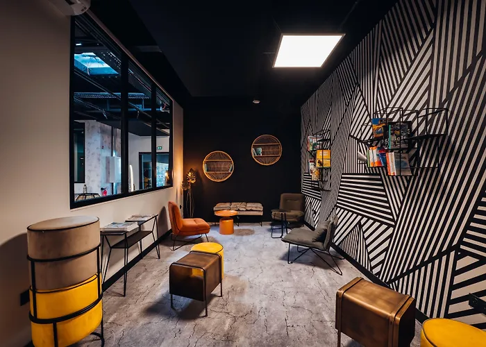 Aparthotel Cowool Avignone