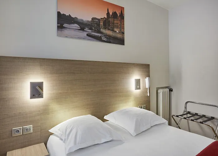 Hotel Lux Picpus Parigi