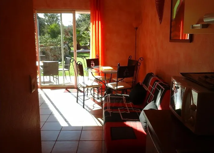 Hotel Mas des Lys à Roquebrune-sur Argens