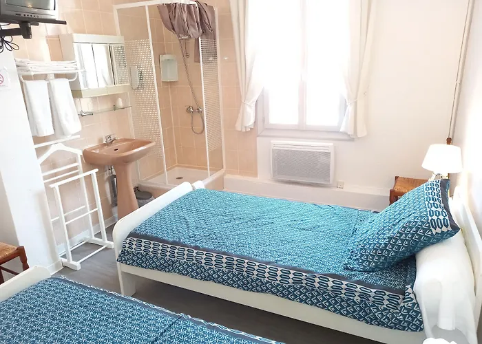 Entrevaux Hotels