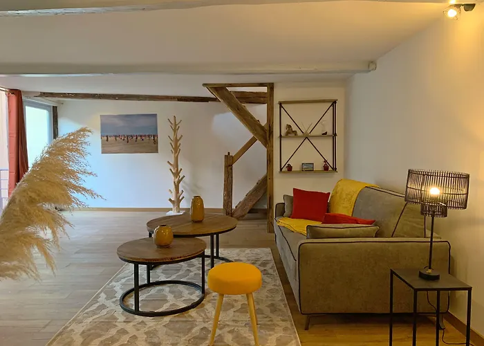 L'Ecole Des Demoiselles Bed and Breakfast Honfleur