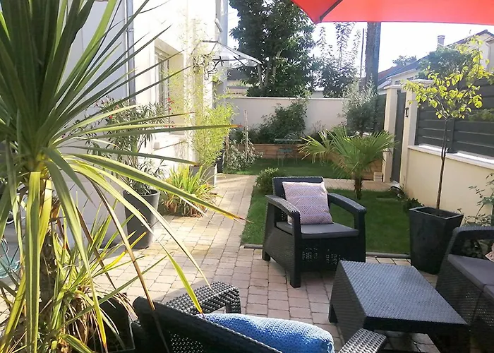 Hotels in Clamart