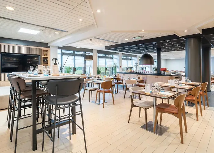 Hotel Campanile Lyon Ouest Tassin