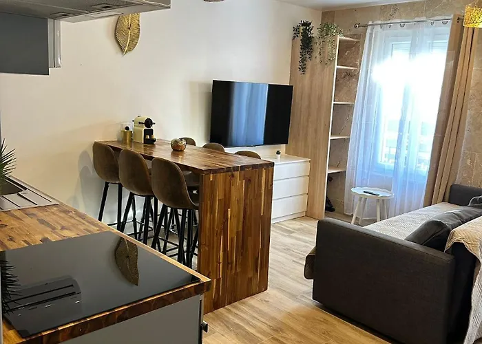 Mauguio Center Hôtel