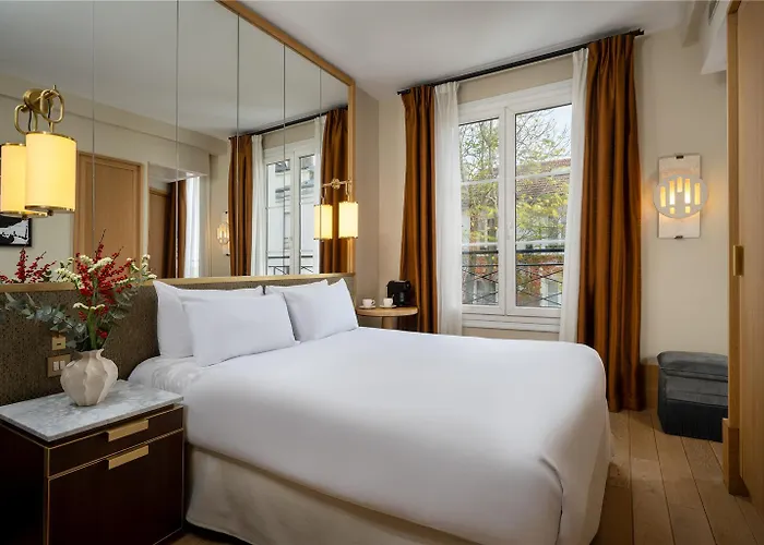 Le Belgrand Hotel Paris Champs Elysees Tapestry By Hilton