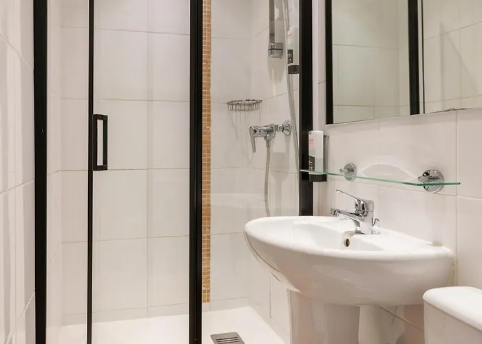 Appart Hotel Avalon - Paris Gare Du Nord