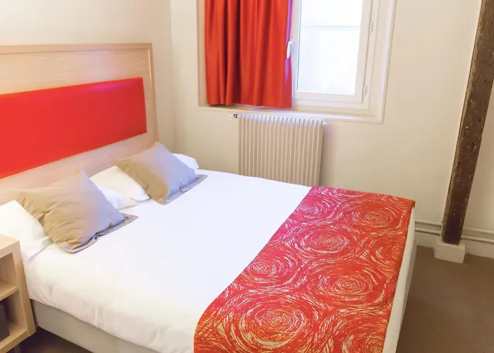 Hotel D'Win París