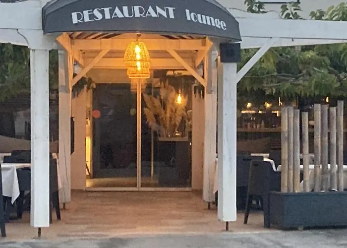 Hôtel de la Mer - Barcarès, à 100 m de la plage Le Barcarès