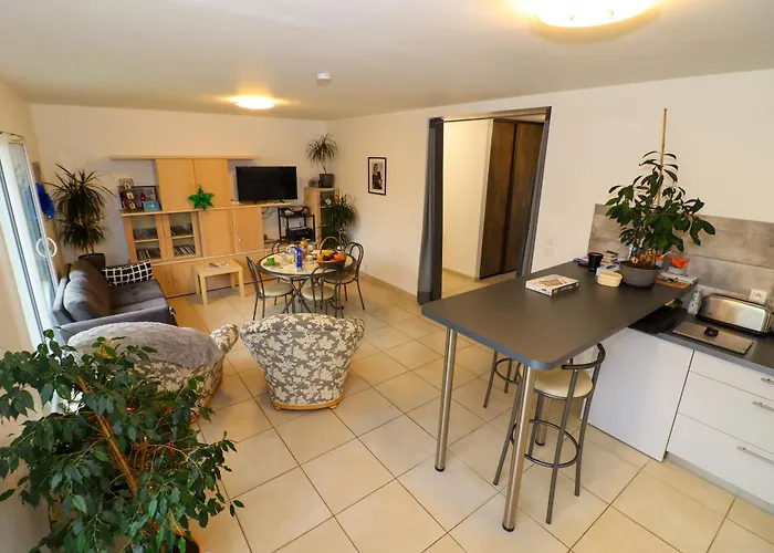 Bed and Breakfast Etape au Calme à 4Km du Center de Reims Bezannes
