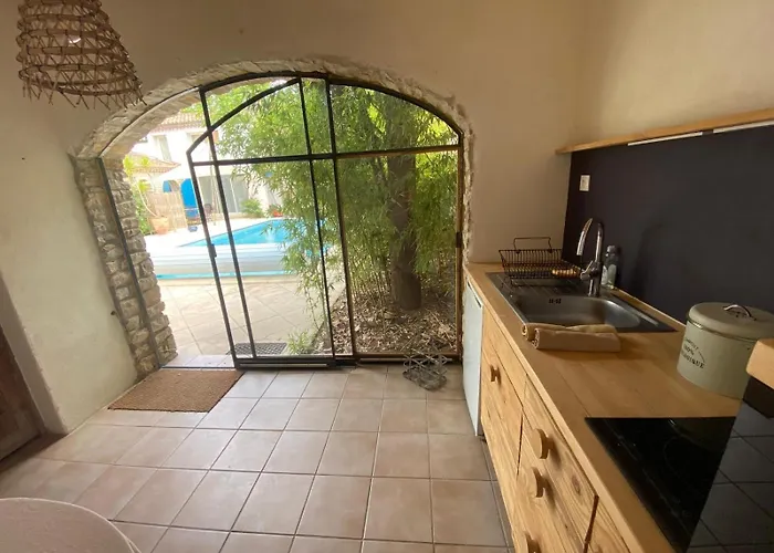 Bed and Breakfast Le Patio Aux Oiseaux La Ciotat