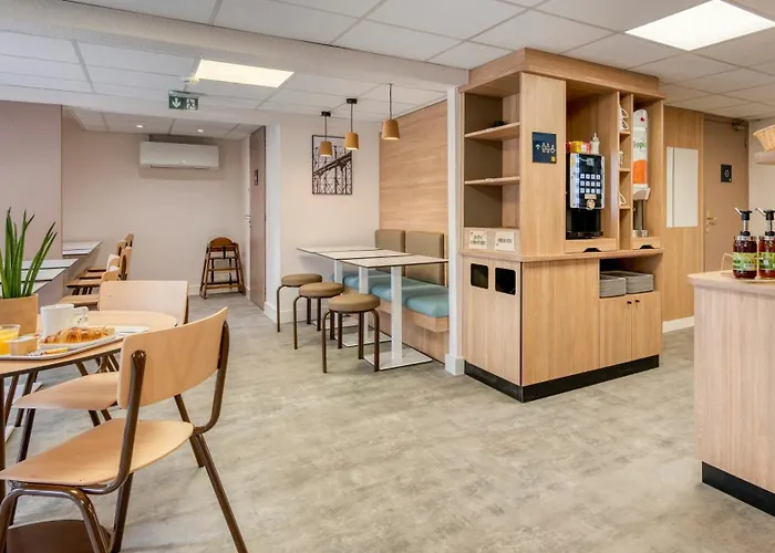 Premiere Classe Lyon Est Aeroport Saint Exupery