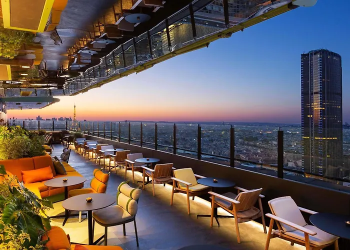 Pullman Paris Montparnasse Hotel