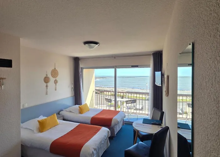 Sarzeau Hotels