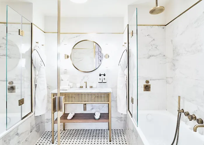 Grand Powers Hotel Paris