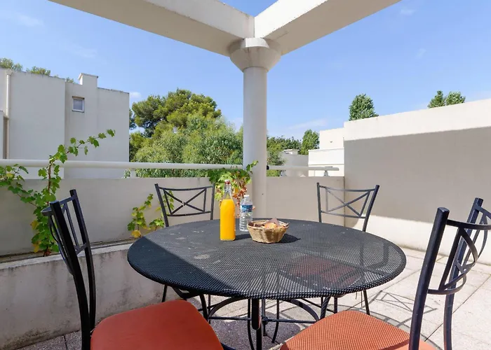 Comfort Aparthotel Six-Fours Six-Fours-les-Plages