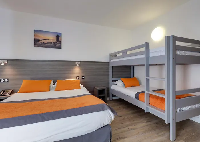 Pleumeur-Bodou Hotels