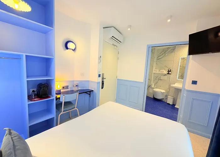 Hotel La Petite Rosa Paris