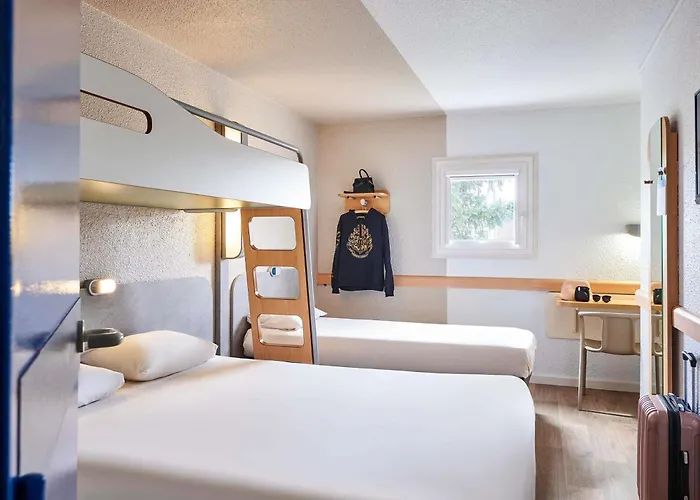 ibis budget Versailles Chateau Saint cyr l'Ecole