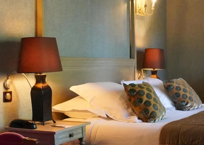 Fere-en-Tardenois Hotels
