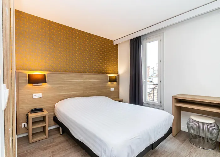 Hotel Denfert-Montparnasse París