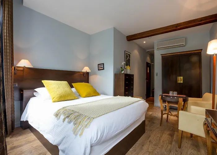 Les Chambres De L'Ecrit'Vin - En Plein Coeur Du Centre-Ville Beaune 