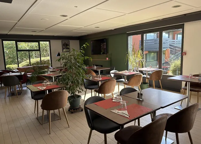 Hotel Campanile Rouen Nord - Mont-Saint-Aignan