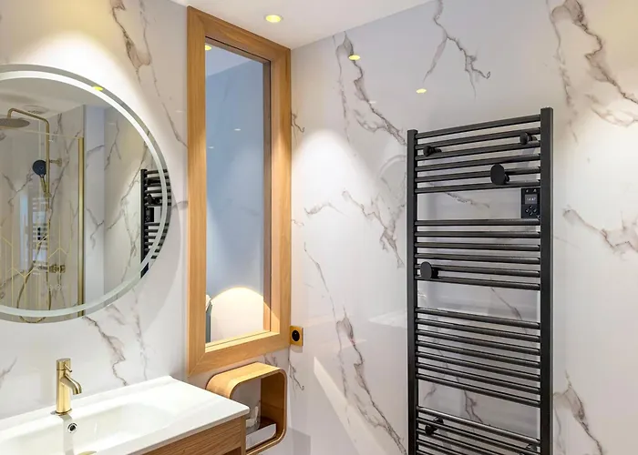 Hôtels à Dracy-le-Fort