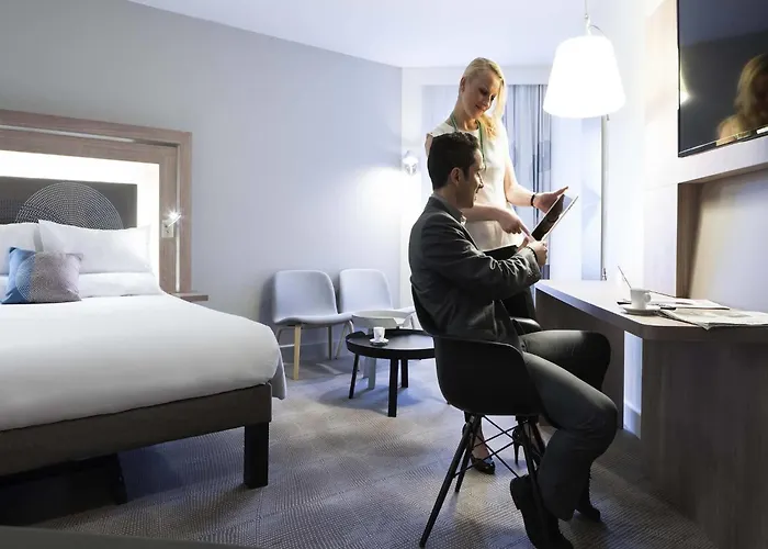 Best Versailles 4 Star Hotels For Families With Kids