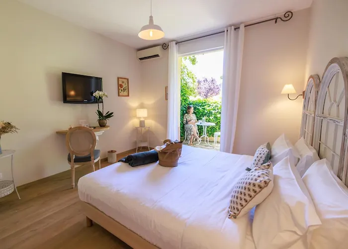 Hotel La Villa Sainte Valerie Adults Only Juan-les-Pins