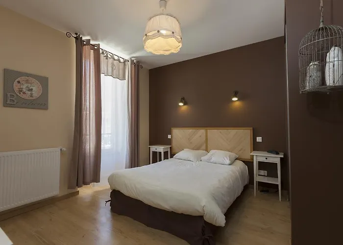 Hotel Des Alpes Le Bourg-dʼOisans