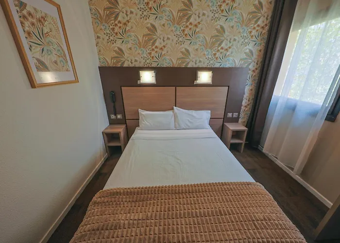 Perols Hotels