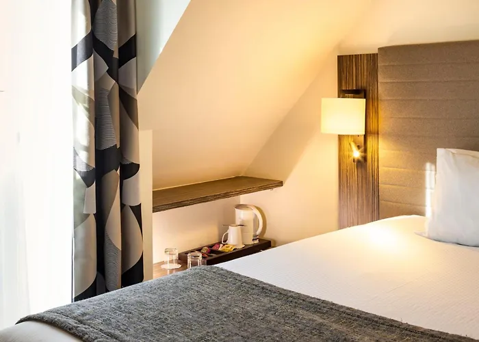 Holiday Inn Paris Opéra - Grands Boulevards, an IHG Hotel