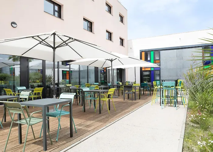 Holiday Inn - Marseille Airport By Ihg Vitrolles 