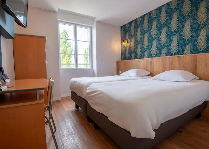 Montmorillon Hotels